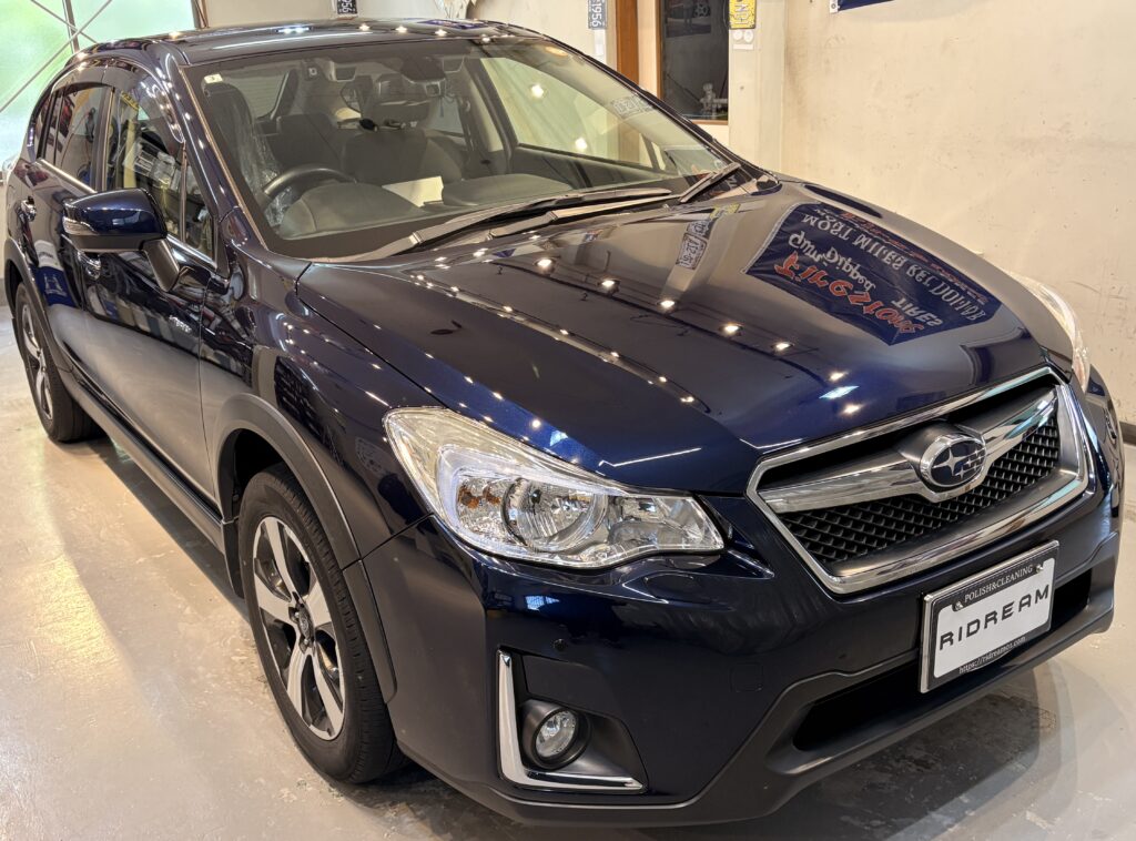 中古車の研磨とセラミックコーティング施工後のツヤと映り込み
